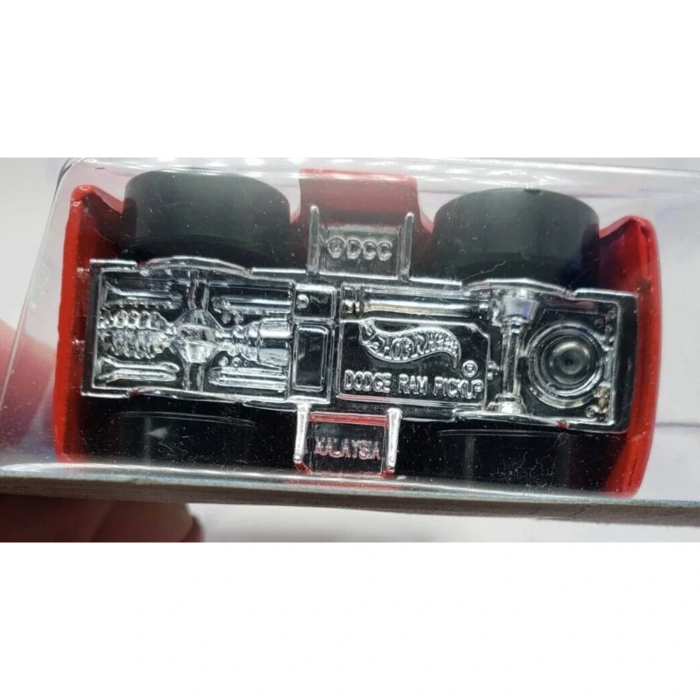 Hot Wheels 2004 First Editions 15/100 Blings Dodge Ram Pickup #015 Red